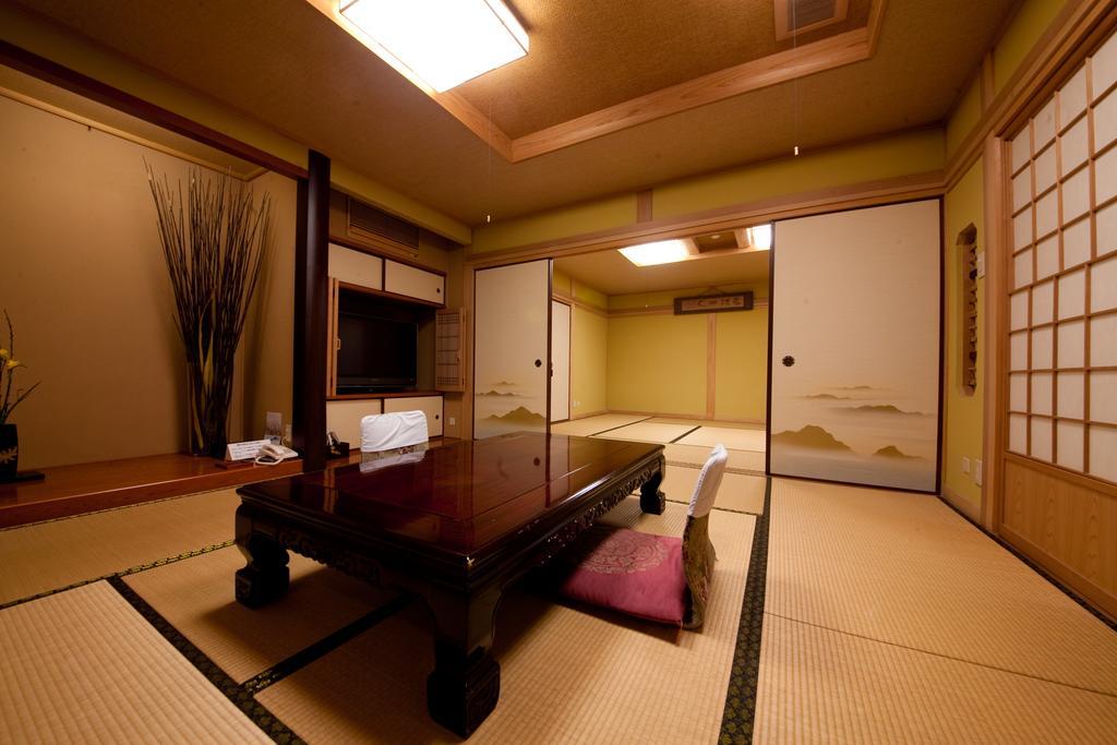 Ryokan Sennari (Adults Only) Beppu Esterno foto