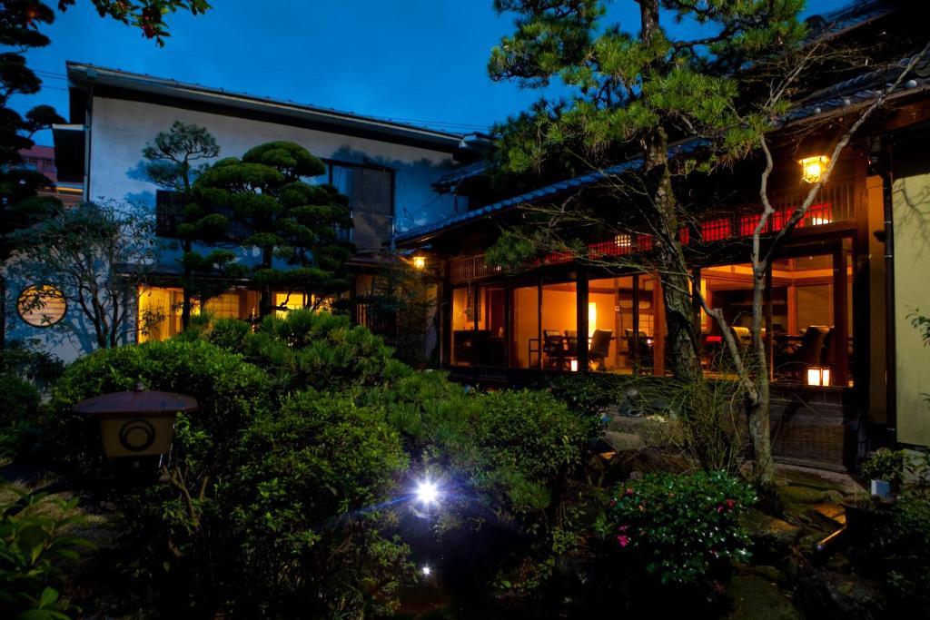 Ryokan Sennari (Adults Only) Beppu Esterno foto